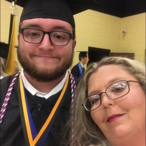 Meet your Posher, Tara